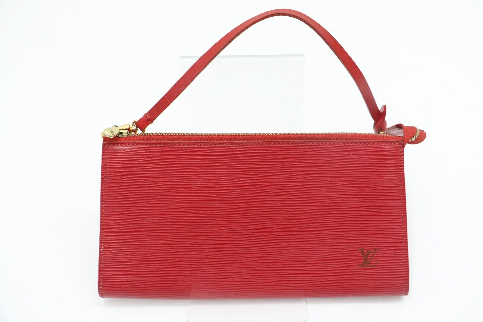 Louis Vuitton Epi Leather Red Pochette AR1004 – GEM Pawnbrokers