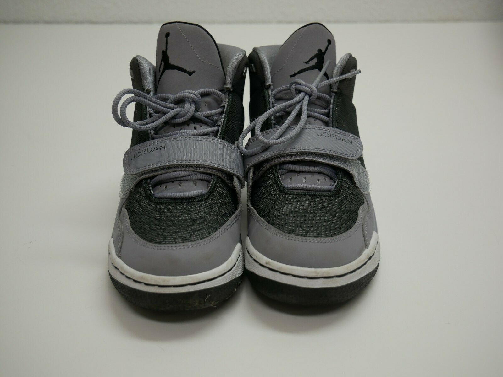 Nike Air Jordan Gray Basketball Kids Sneakers US Size 5.5Y Eur