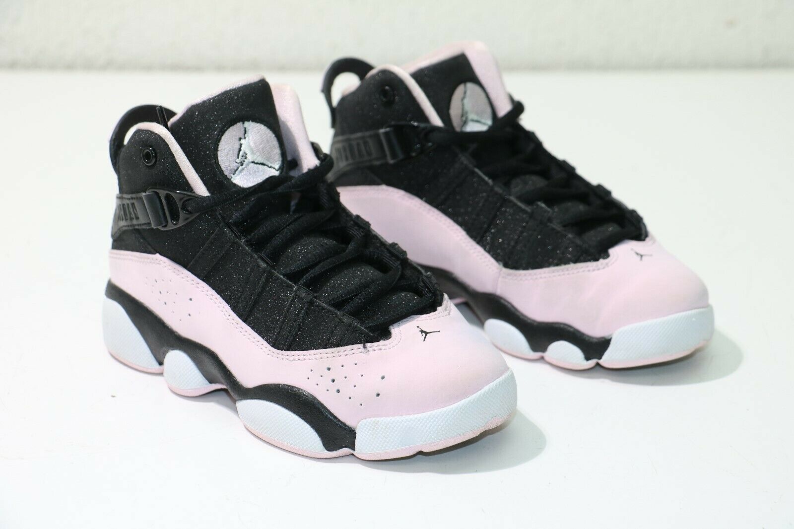 Nike: Air Jordan Rings Sneaker Black/Pink 323431-006 Youth