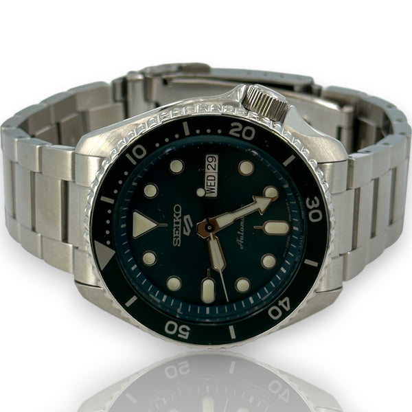 Seiko 5 Sports Geen Teal Dial SRPD61 Steel Black Dial 43mm Watch