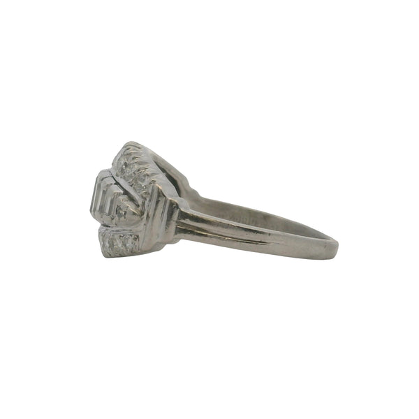 Vintage 1940-50s Platinum Baguette and Round Diamond Graduated Cocktail Ring Size 7