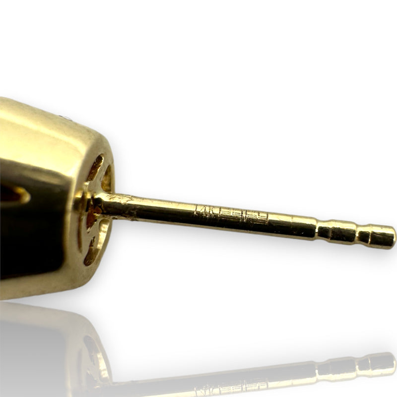 Pendientes EFFY Jewelry de oro amarillo de 14 kt con granate engastado en bisel de 7,7 mm