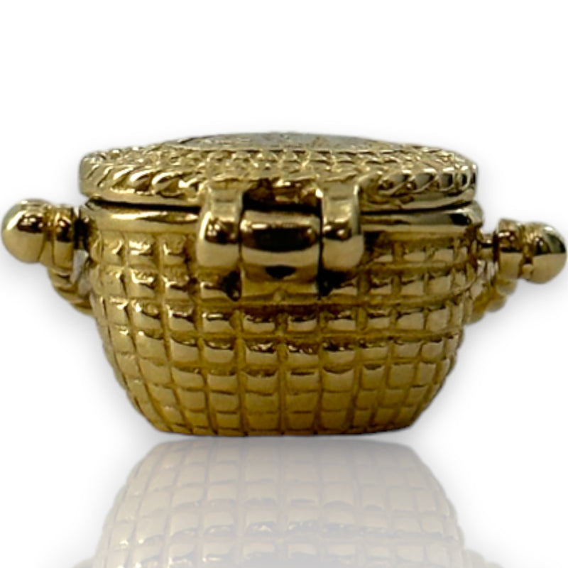 Vintage Picnic Basket Openable Charm Pendant Solid 14kt Yellow Gold