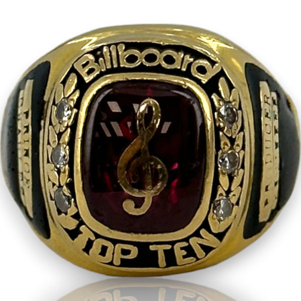 Billboard Top Ten 1998 Collectible Prince Charles Alexander Producer Award Ring Solid 18k Heavy Yellow Gold with Lab Grown Ruby and Accent Diamonds Size 10.75
