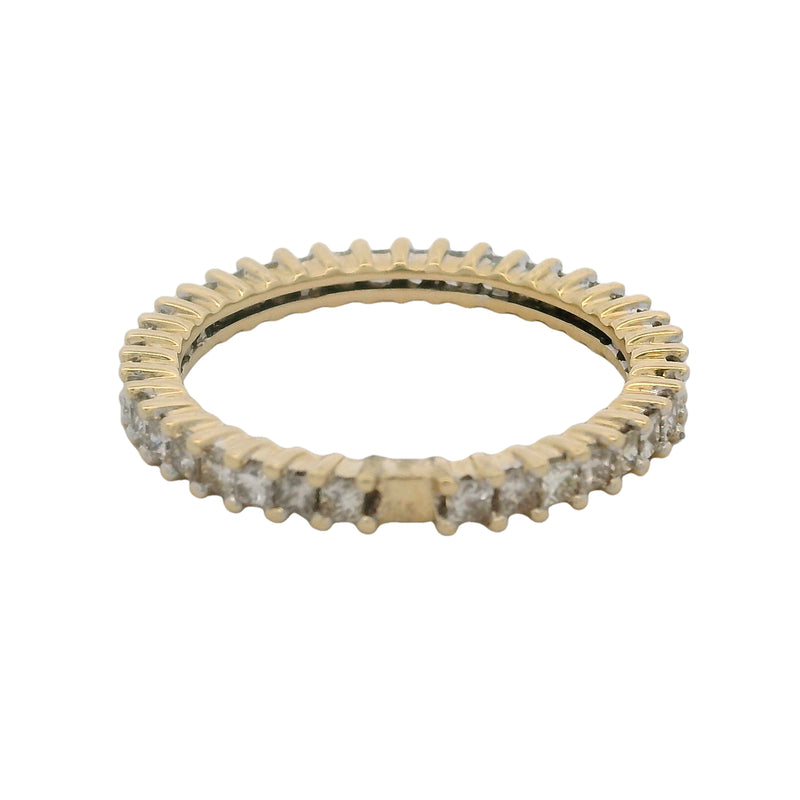Anillo de eternidad apilable de oro amarillo de 14 kt con diamantes de talla princesa de 3 mm, talla 8