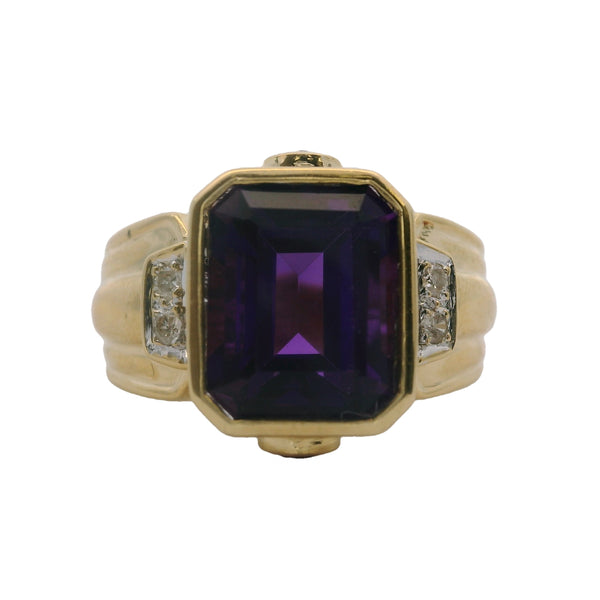 18kt Yellow Gold Bezel-Set Amethyst Cocktail Ring With Accent Rubies and Diamonds Size 5
