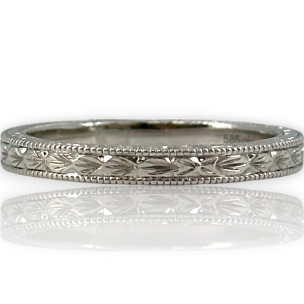 Anillo apilable Blue Nile de oro blanco macizo de 14 kt con milgrain de 2,5 mm y detalles de hojas, talla 7,75