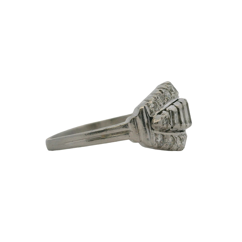 Vintage 1940-50s Platinum Baguette and Round Diamond Graduated Cocktail Ring Size 7