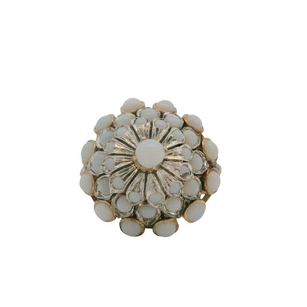 Vintage Solid 14kt Yellow Gold and Cabochon Opals Thai Princess Cluster Ring Size 6