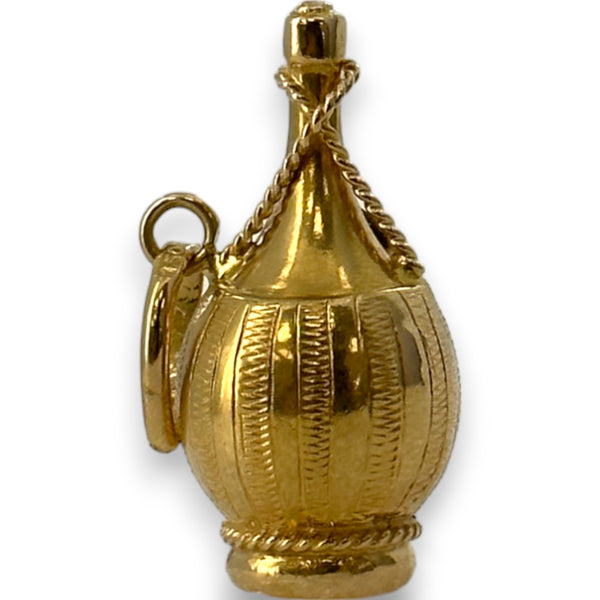 VintageChianti Wine Charm Made in Arezzo Pendant 18kt Yellow Gold Italian