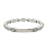 Solid 18kt White Gold and Diamond Scalloped Milgrain Alternating Shapes Ring Band Size 5.75
