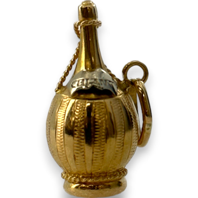 VintageChianti Wine Charm Made in Arezzo Pendant 18kt Yellow Gold Italian