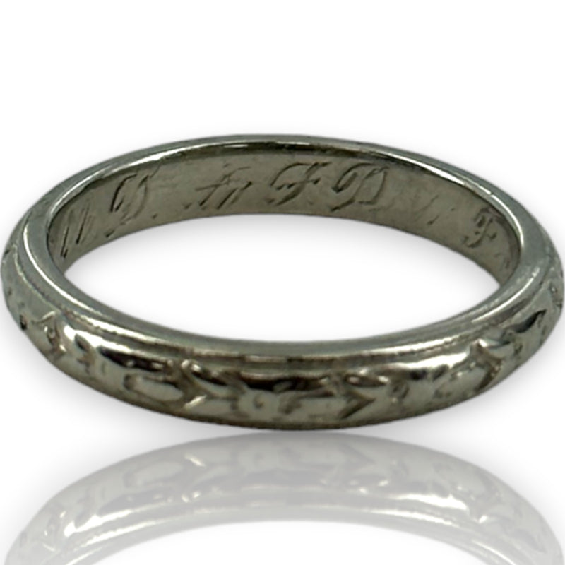 Antique 1911 Wood & Sons (Now ArtCarved) Carved 3mm Band Solid 18kt White Gold Inscribed Feb-26-1911 Wedding Engagement Ring Size 4.5