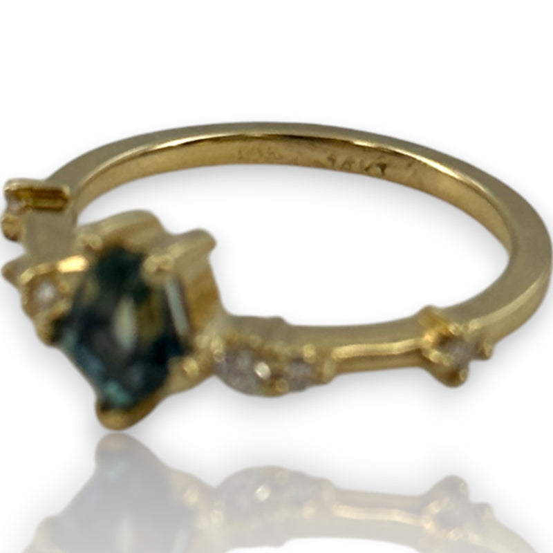 14kt Solid Yellow Gold Ring With Hexagon-Cut Montana Sapphire and Diamond Accents Size 6