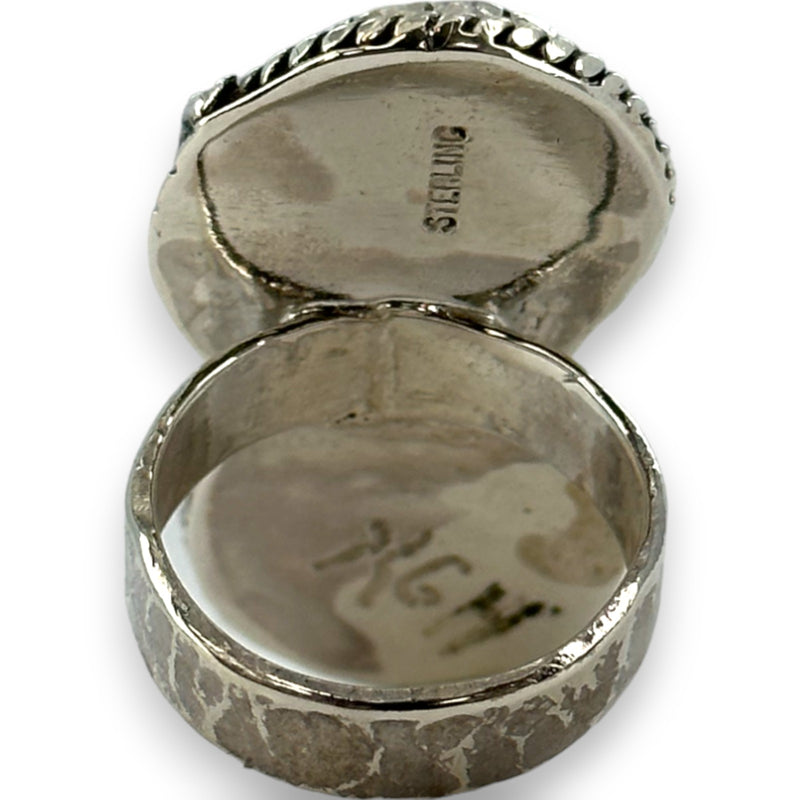 Handmade 925 Sterling Silver and Natural Howlite 2-Stone Full Finger Ring with Leaf Motifs and Hammered Band Size 7.5