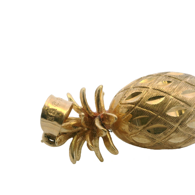 Vintage Solid 14kt Yellow Gold Detailed Pineapple Pendant Charm