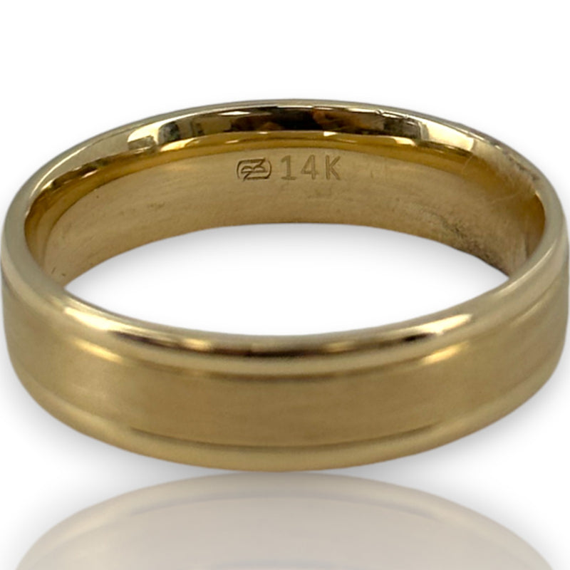 Blue Nile Solid 14kt Yellow Gold Satin Brushed Finish with Polished Sides Wedding Band Ring Size 10