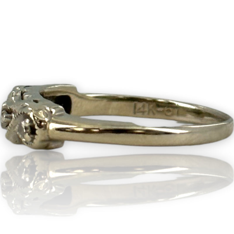 Vintage 1940-50s 14kt White Gold and Diamond Swirl Pattern Milgrain Wedding Band Ring