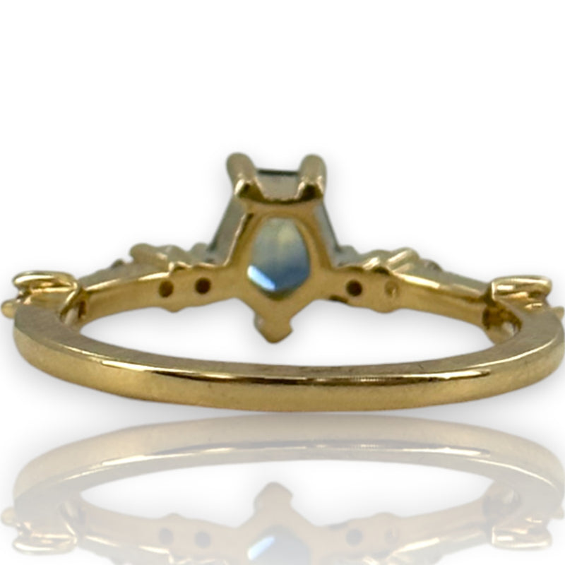 14kt Solid Yellow Gold Ring With Hexagon-Cut Montana Sapphire and Diamond Accents Size 6