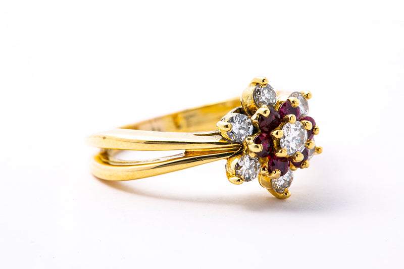 Ruby & Diamond Halo Sunburst 18K 750 Yellow Gold Ring Size 5 1/4