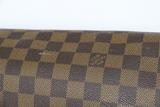 Louis Vuitton Damier Brooklyn GM Messenger Bag CA1172