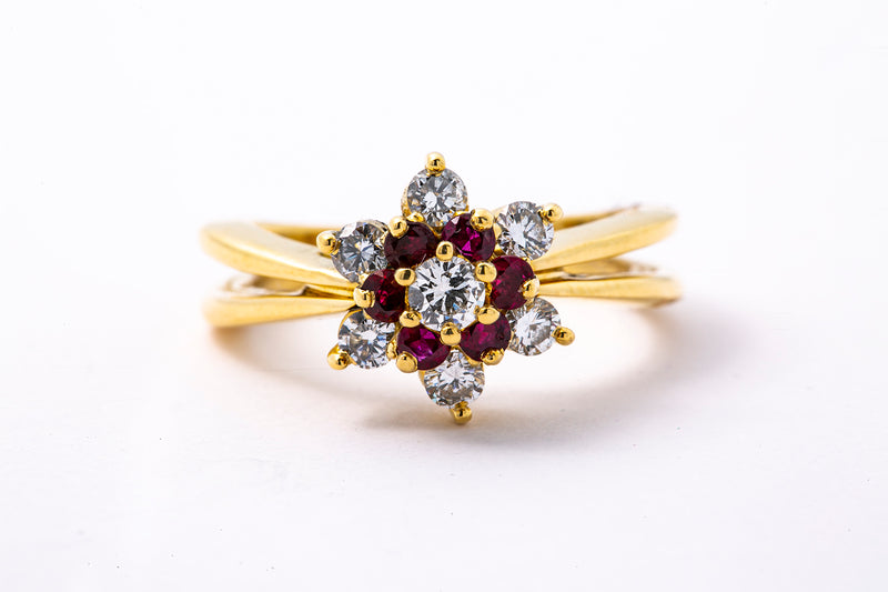 Ruby & Diamond Halo Sunburst 18K 750 Yellow Gold Ring Size 5 1/4