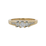 Vintage 14kt Yellow Gold 0.59ctw 3-Stone Round Diamond Ring Princess Cut Size 7
