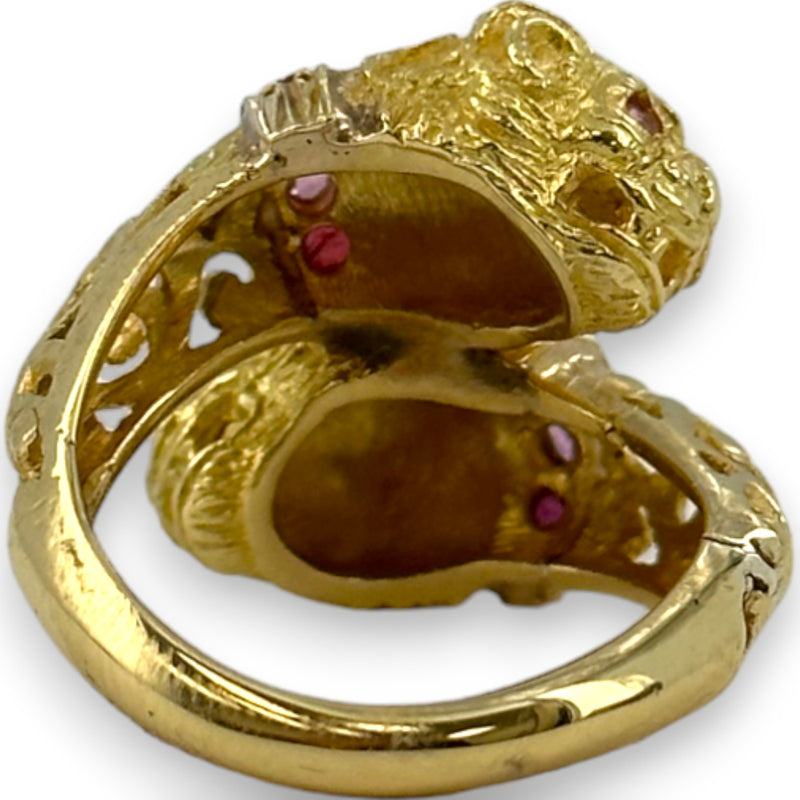 Vintage 1970-80s Victorian Revival Solid 18kt Yellow Gold Two-Headed Lion Ring with Rubies Size 4.5