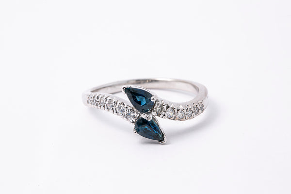 Sapphire & Diamond Crossover Band 14K 585 White Gold Ring Size 6 1/2