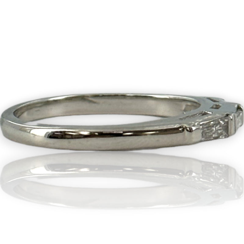 Vintage 14kt White Gold Graduated Baguette Diamond Wedding Accent Band