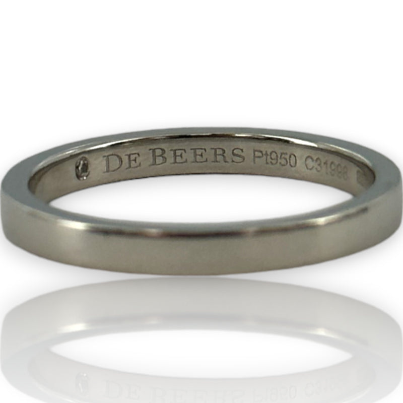 Alianza de boda clásica De Beers de platino 950 de 2,2 mm firmada con diamante en el interior