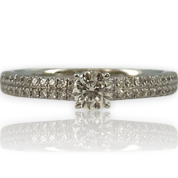 The Juliet Cut 14kt Solid White Gold and Prong Set Diamond Solitaire Wedding Engagement Ring with Pave Sides Size 7