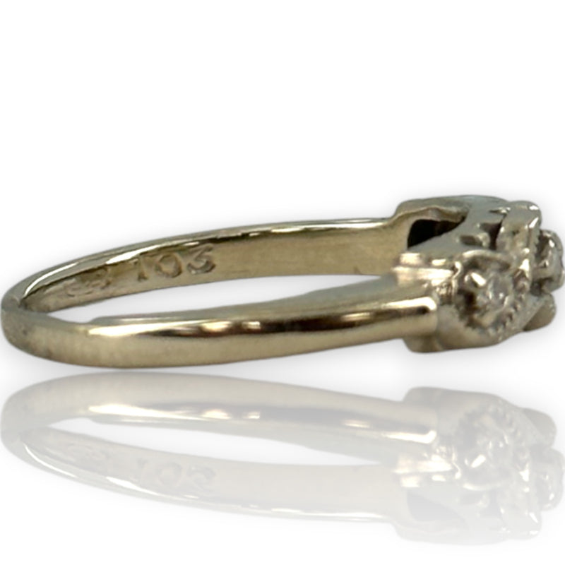 Vintage 1940-50s 14kt White Gold and Diamond Swirl Pattern Milgrain Wedding Band Ring