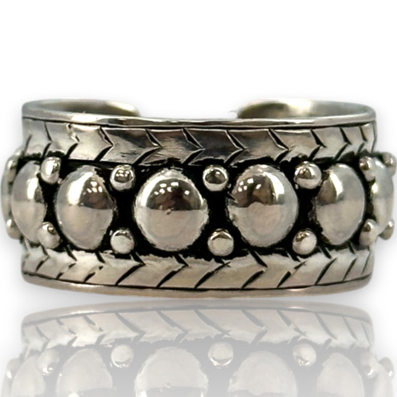 Yelli Jewels Handmade Moroccan 925 Sterling Silver Double Studs Adjustable 9.8mm Band Ring with Hand-Chiseled Details