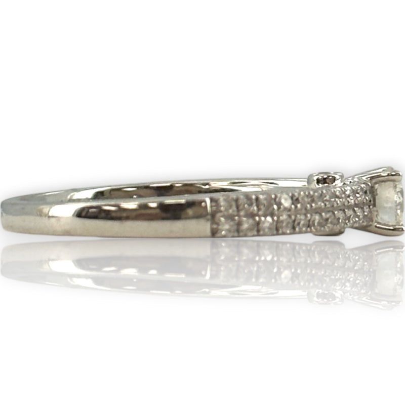 The Juliet Cut 14kt Solid White Gold and Prong Set Diamond Solitaire Wedding Engagement Ring with Pave Sides Size 7