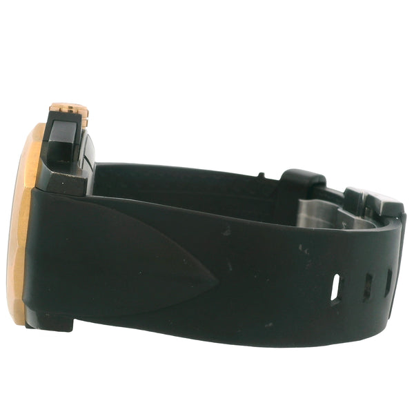 Corum Admirals Cup 01.0064 Black Dial 44mm Gold/Steel Watch