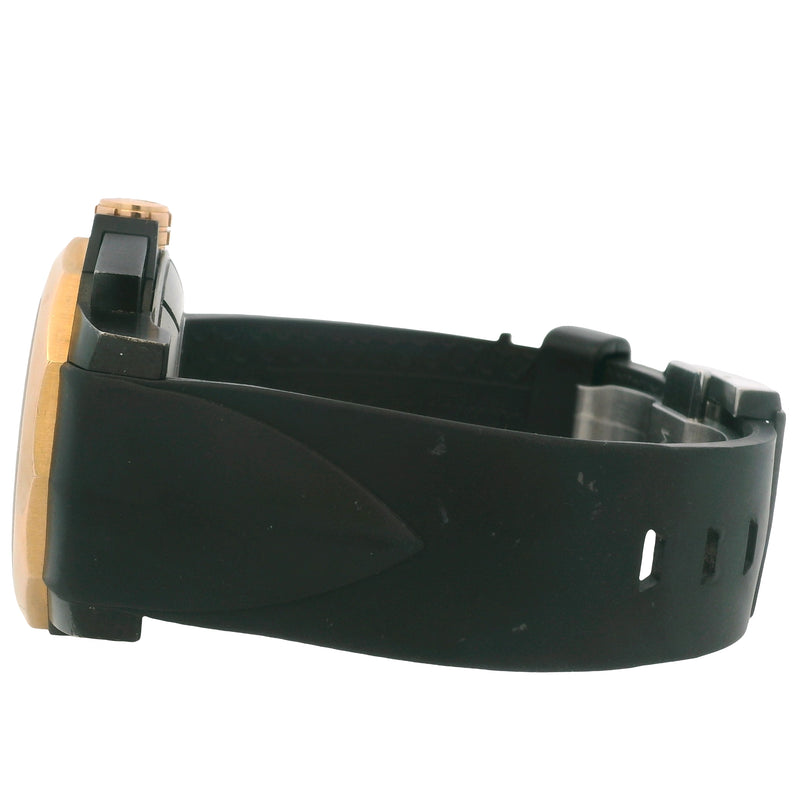 Corum Admirals Cup 01.0064 Black Dial 44mm Gold/Steel Watch