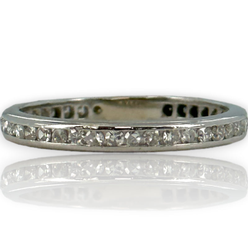 Vintage 18kt White Gold and Diamond Channel Set Eternity Band Wedding Anniversary Ring Size 7