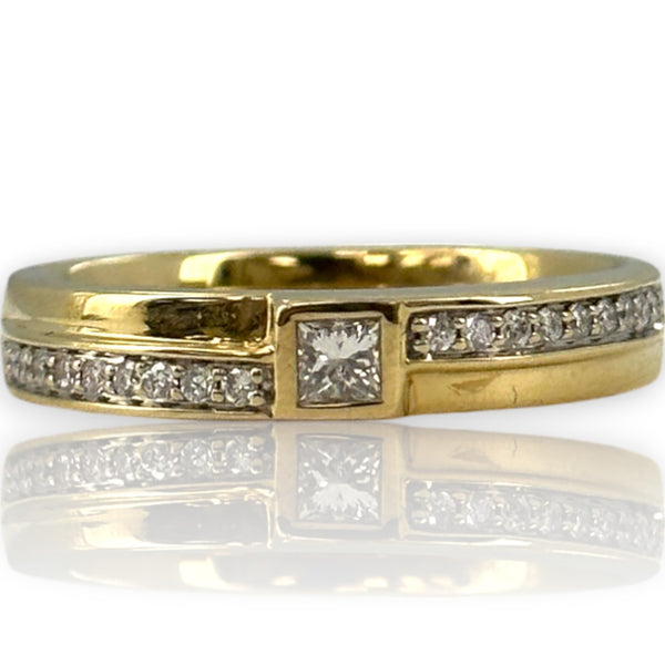 ZAC Zac Posen for Blue Nile Solid 14kt Yellow Gold Bezel Set Princess Cut Diamond Ring With Diamond Accent Band Size 10