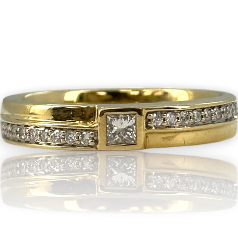 ZAC Zac Posen for Blue Nile Solid 14kt Yellow Gold Bezel Set Princess Cut Diamond Ring With Diamond Accent Band Size 10