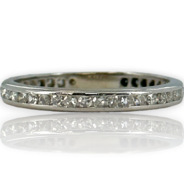 Vintage 18kt White Gold and Diamond Channel Set Eternity Band Wedding Anniversary Ring Size 7