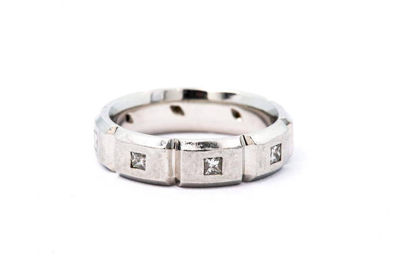 Jeff Cooper Satin Finished Beveled Geometric Princess Diamond Eternity Ring Size 4