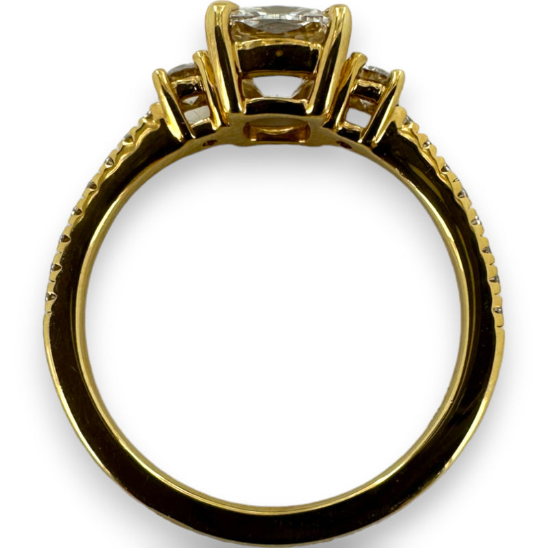 Brilliant Earth 18kt Yellow Gold Lab Grown VVS2 Princess Cut Diamond Engagement Ring with Round Accent Diamonds Size 5.5