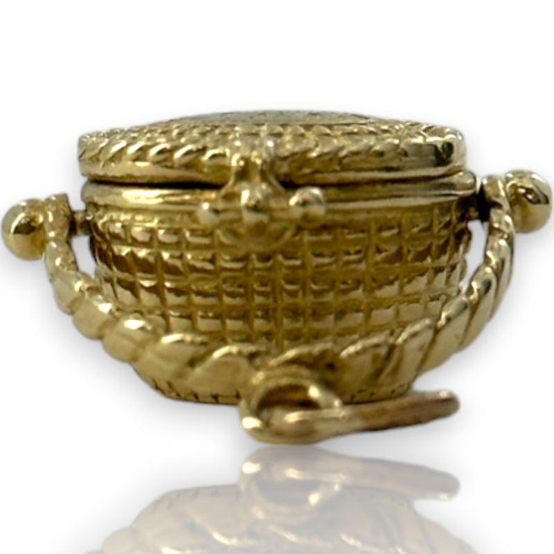 Vintage Picnic Basket Openable Charm Pendant Solid 14kt Yellow Gold