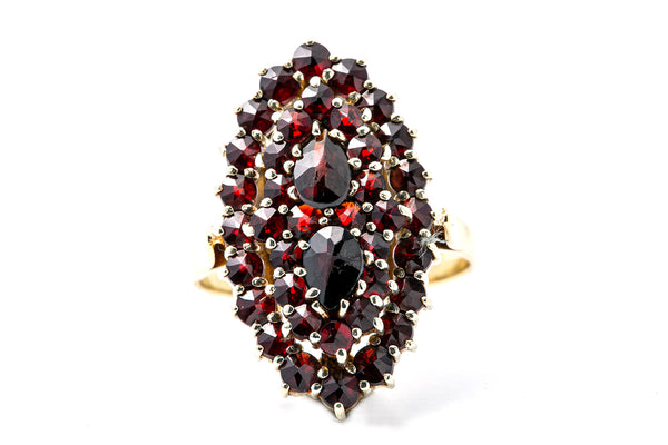 Victorian Revival Natural Almandine Garnet Navette Cluster 18K 750 Yellow Gold Ring S 7 1/4