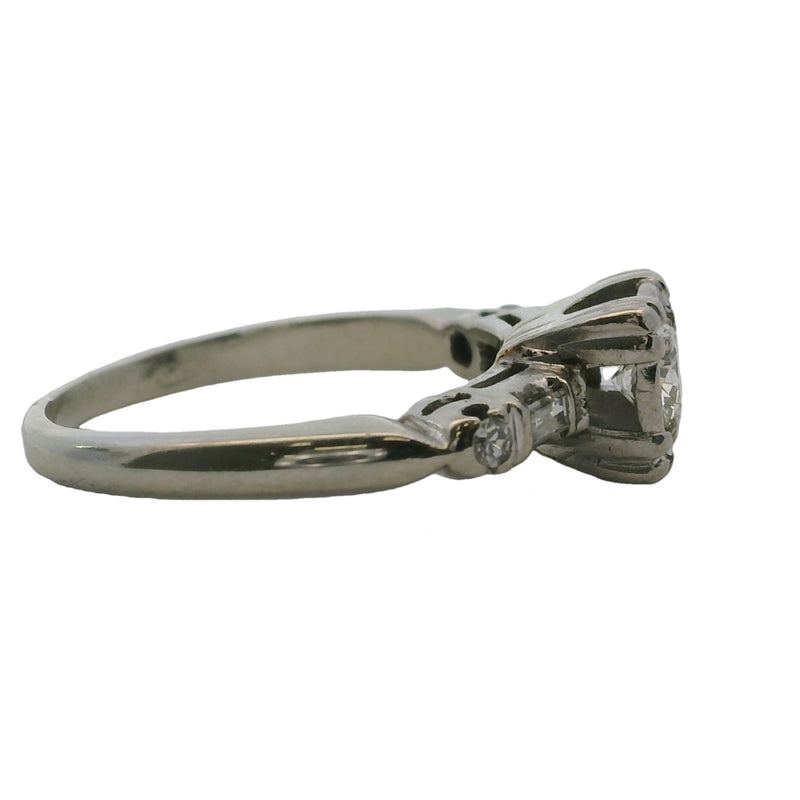 Vintage 1940-50s 14kt White Gold Diamond Solitaire Ring with Baguette Diamond Accents Size 5.5