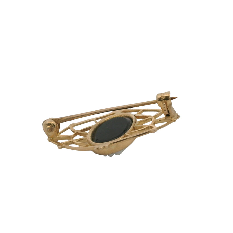 c1950s Budlong Docherty & Armstrong 10kt Yellow Gold Cameo Brooch with Onyx and Plastic Face