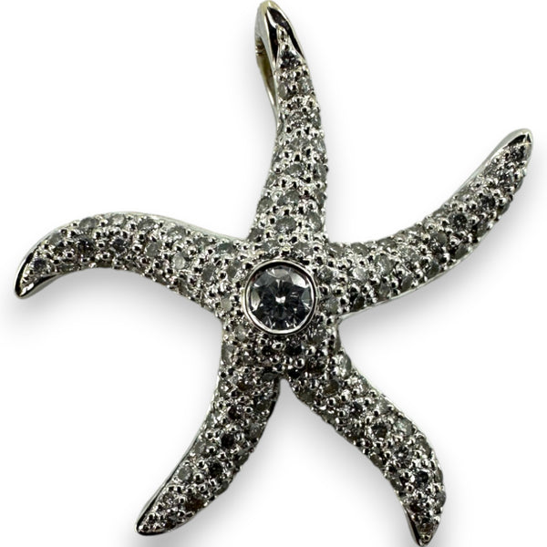 Colgante de estrella de mar de Hammermen Brothers en oro blanco macizo de 18 kt y diamantes con diamantes casi incoloros.