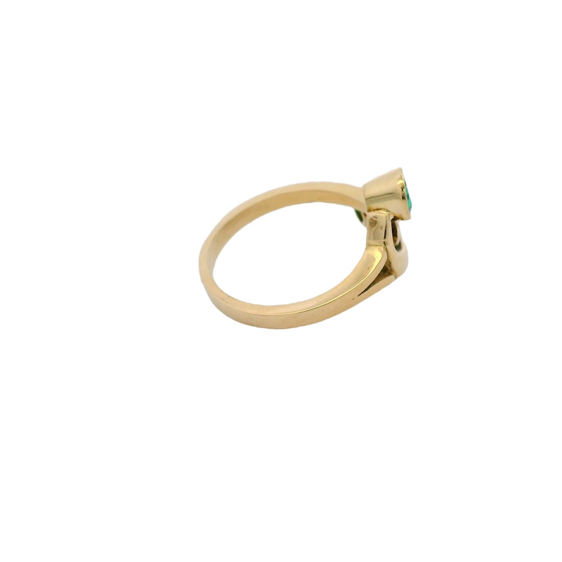 Vintage 14kt Yellow Gold and 2 Vivid Pear Cut Emeralds Modernist Cocktail Bypass Ring Size 6.5