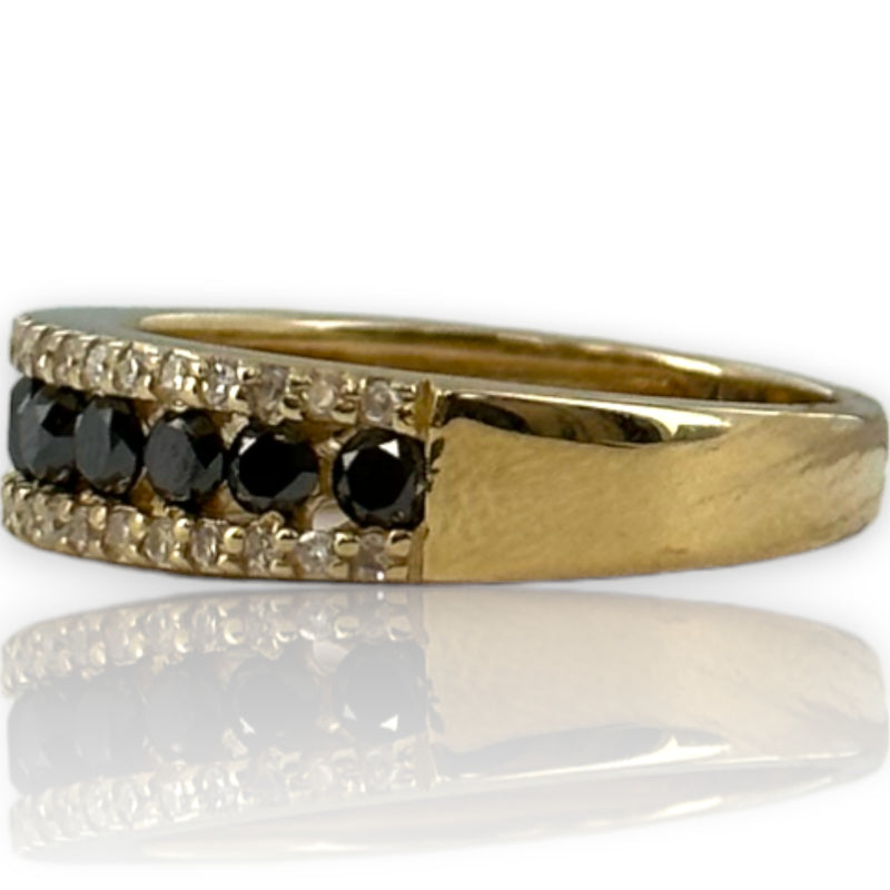 EFFY 14kt Yellow Gold Stackable Accent 5.4mm Band with Black and White Diamonds Size 7 Ring